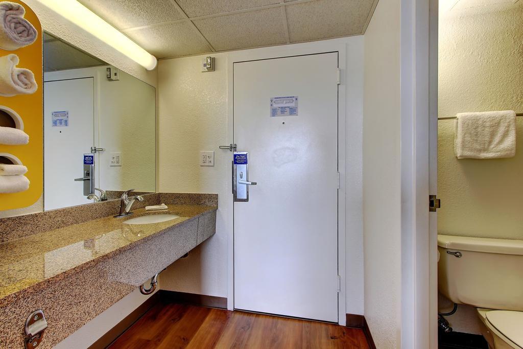 Motel 6-York, Pa - North Стая снимка